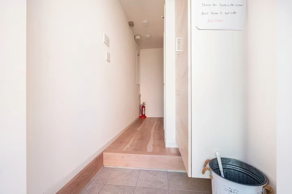 内部エントランス1 | 上高田 2 丁目