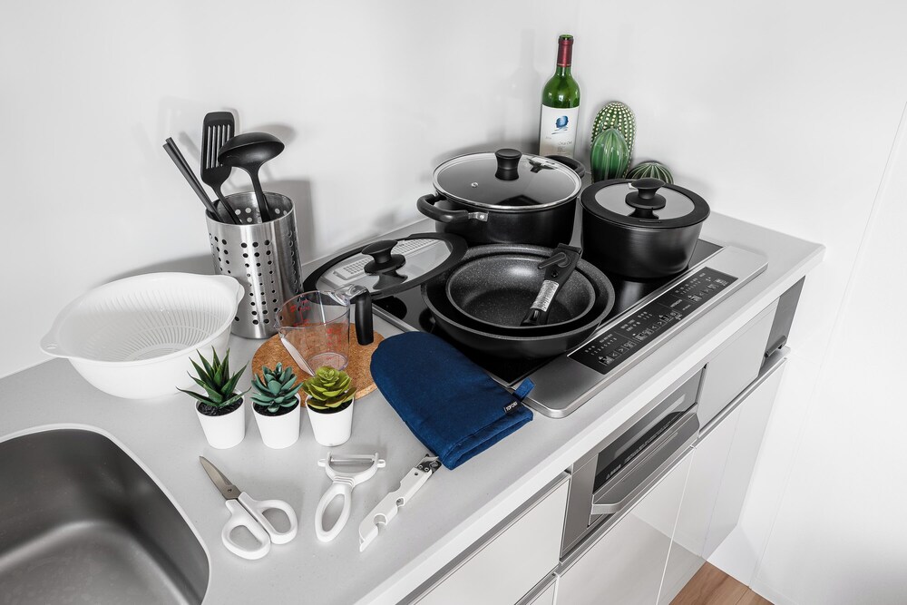 アパートメント 専用キッチン0 | MONDOMIO ODORI 901