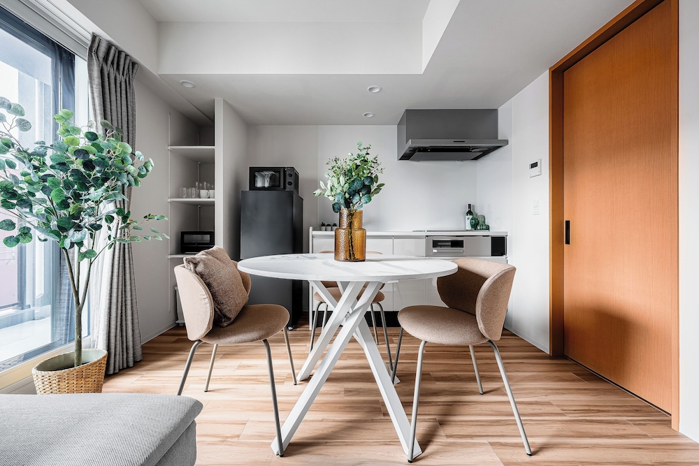 アパートメント レストラン6 | MONDOMIO ODORI 901