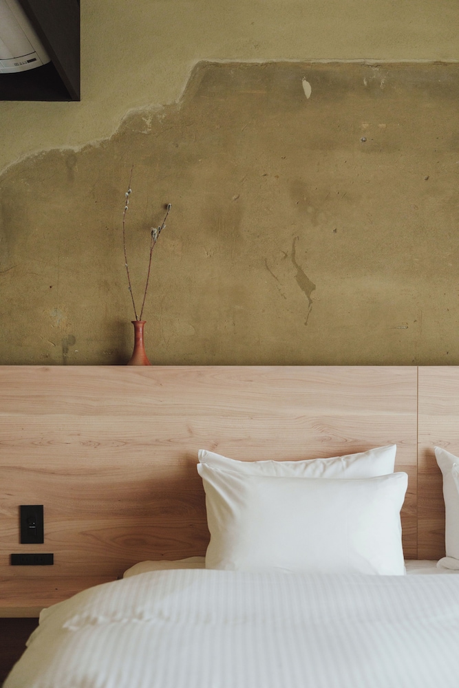 ヴィラ ガーデンビュー 客室3 | MUDANI 達磨町