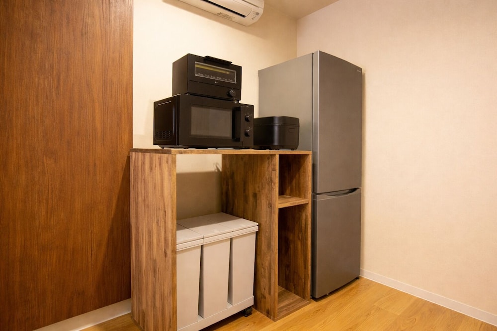 ラグジュアリー ヴィラ 専用キッチン1 | KISEN KOBE EKIMAE