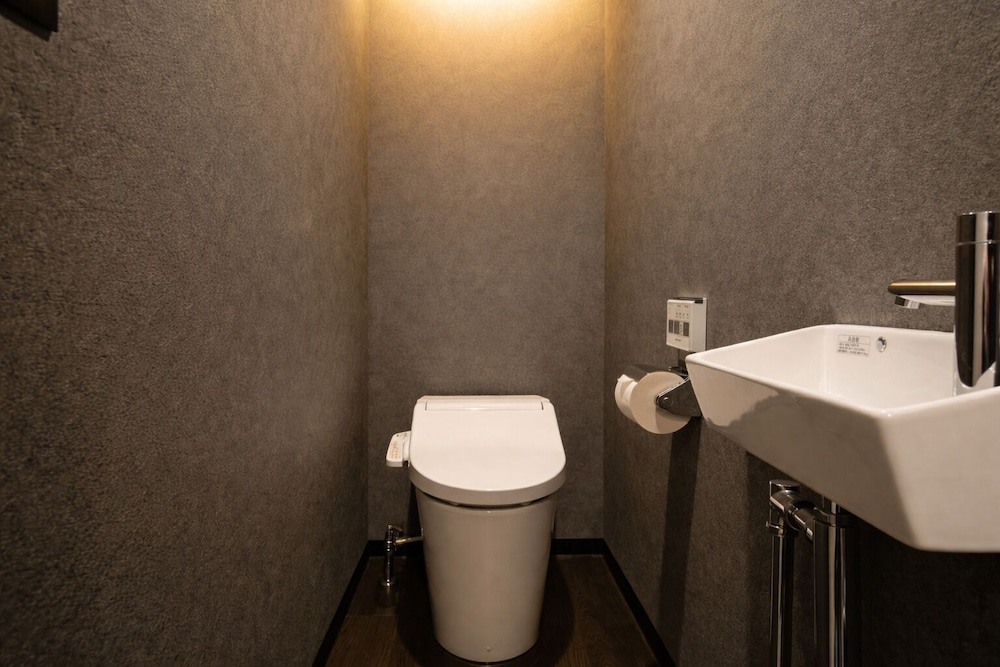 ラグジュアリー ヴィラ バスルーム4 | KISEN KOBE EKIMAE