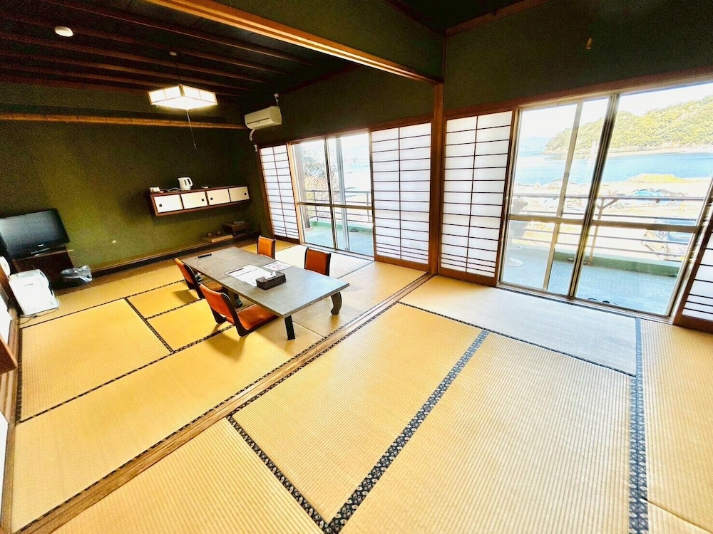 レストラン1 | 隠れ家Resort 海風