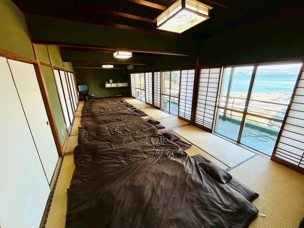 ファミリー ヴィラ シービュー ビーチサイド 客室3 | 隠れ家Resort 海風