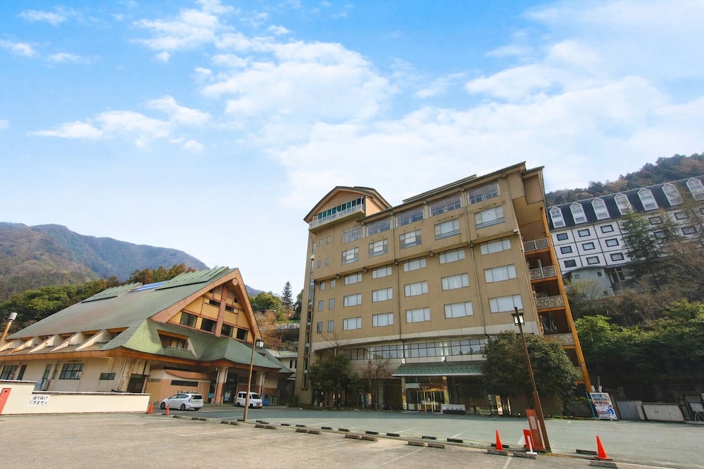 外観1 | 祖谷渓温泉 ホテル秘境の湯 外観1 | 祖谷渓温泉 ホテル秘境の湯
