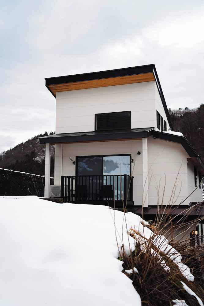 外観1 | Kogawa House