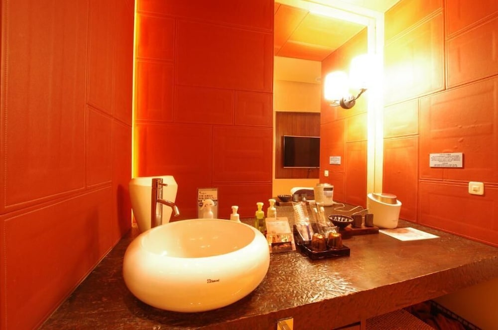 スイート 喫煙可 ラナイ バスルーム0 | ブルーホテル 凪 - 大人限定