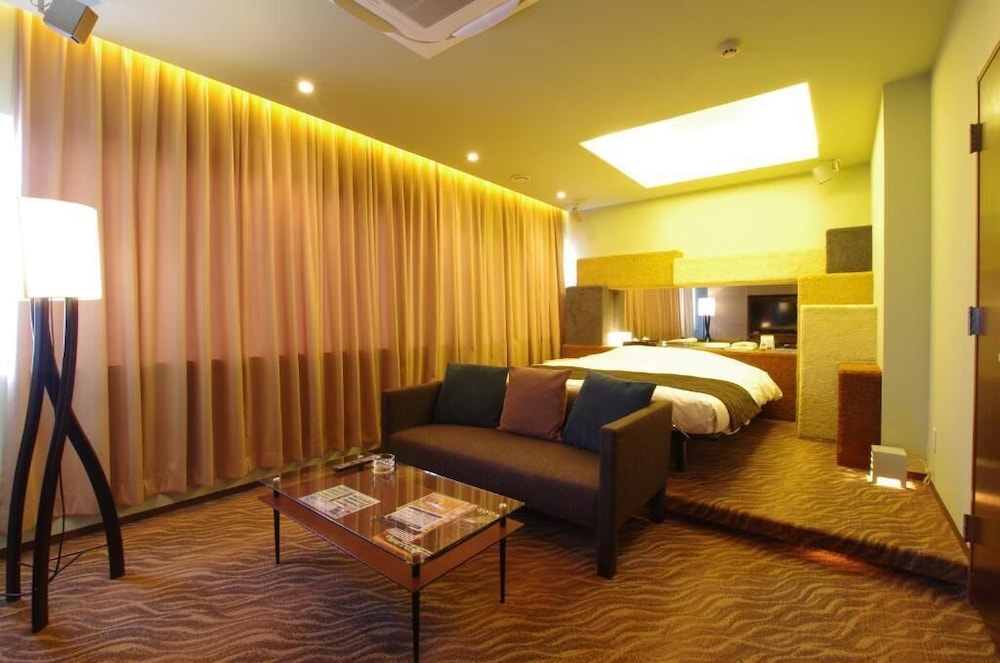 プレミアム ダブルルーム 喫煙可 リビング エリア0 | ブルーホテル オクタ - 大人限定