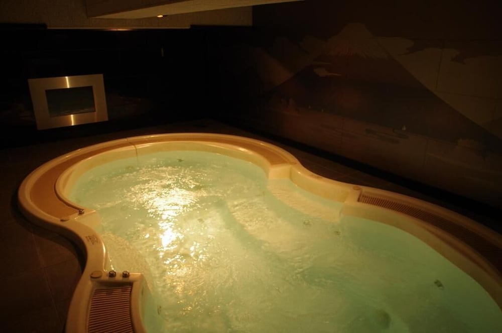 エグゼクティブ ダブルルーム 喫煙可 内装0 | ブルーホテル オクタ - 大人限定