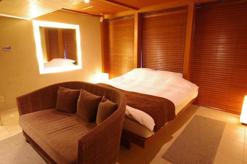 スーペリア ダブルルーム 喫煙可 客室2 | ブルーホテル オクタ - 大人限定