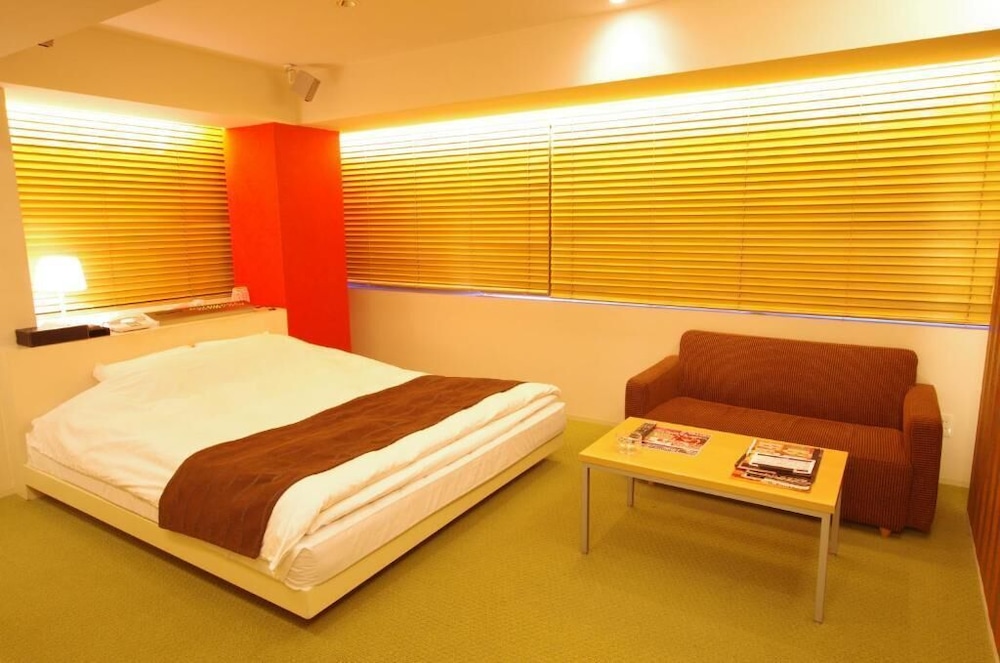 スーペリア ダブルルーム 喫煙可 客室6 | ブルーホテル オクタ - 大人限定