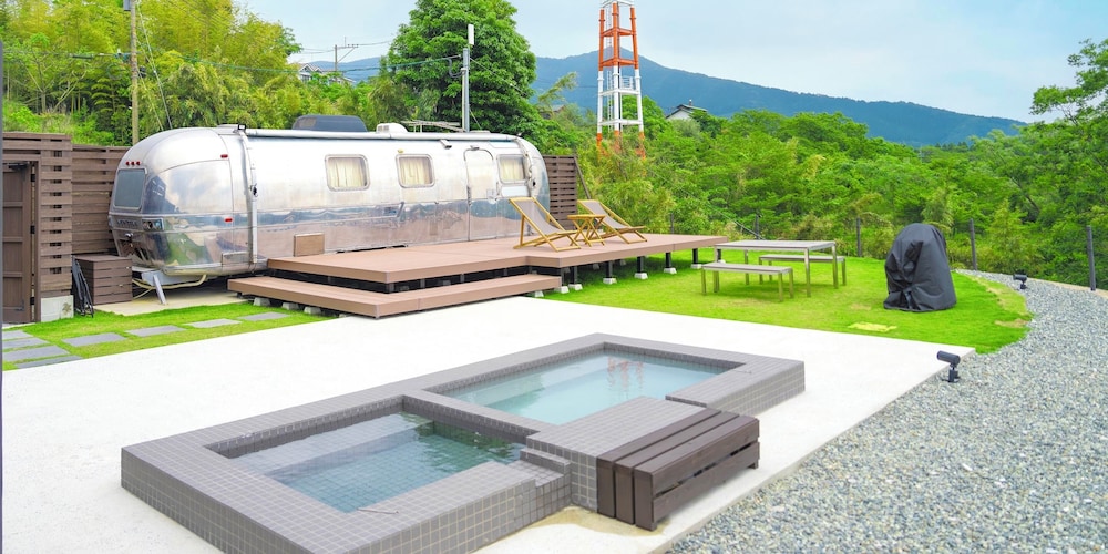 ベーシック モバイルホーム 客室7 | FOG VILLA&SPA