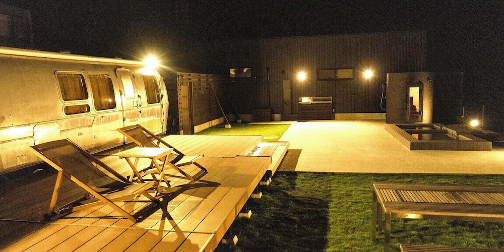 ベーシック モバイルホーム 客室4 | FOG VILLA&SPA