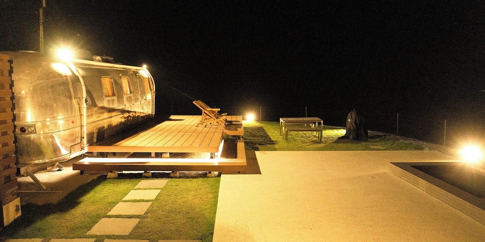 ベーシック モバイルホーム 客室3 | FOG VILLA&SPA