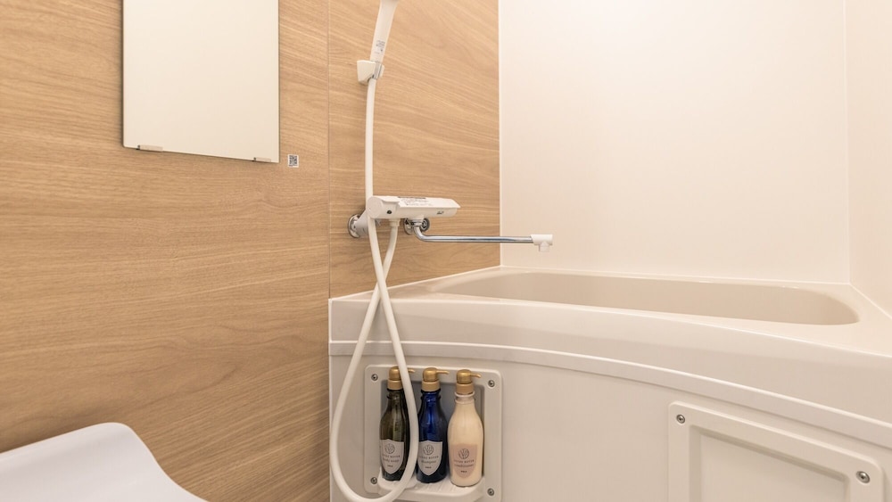 デラックス ルーム バスルーム1 | HOTEL nehako