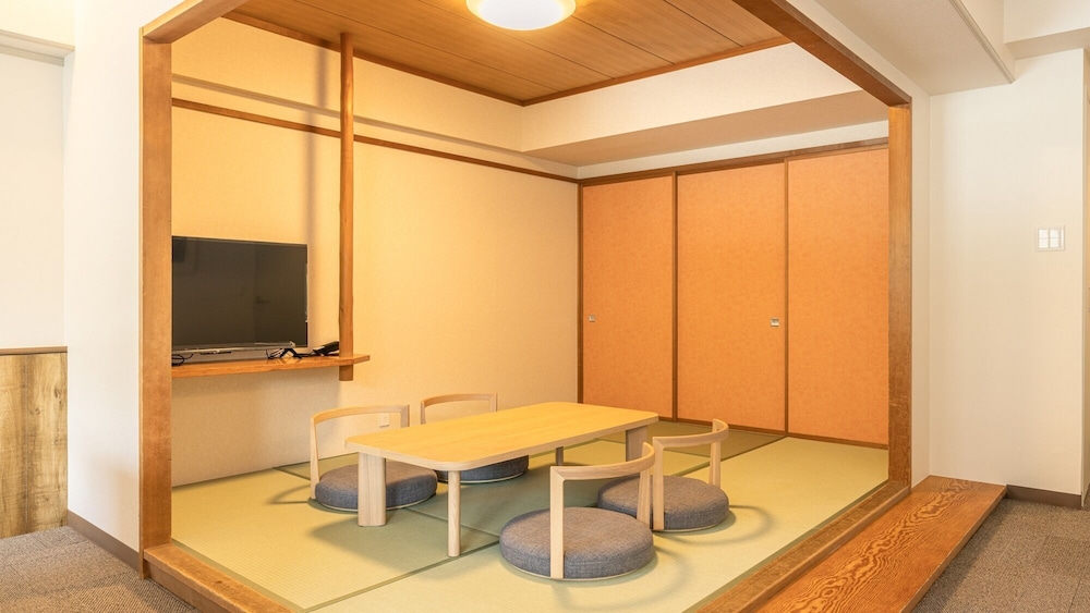 デラックス ルーム 客室2 | HOTEL nehako