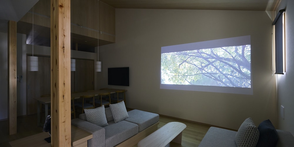 デラックス デュープレックス 禁煙 (B,hotspringbath&sauna,No pets allowed) リビング エリア0 | Rakuten STAY VILLA 草津温泉
