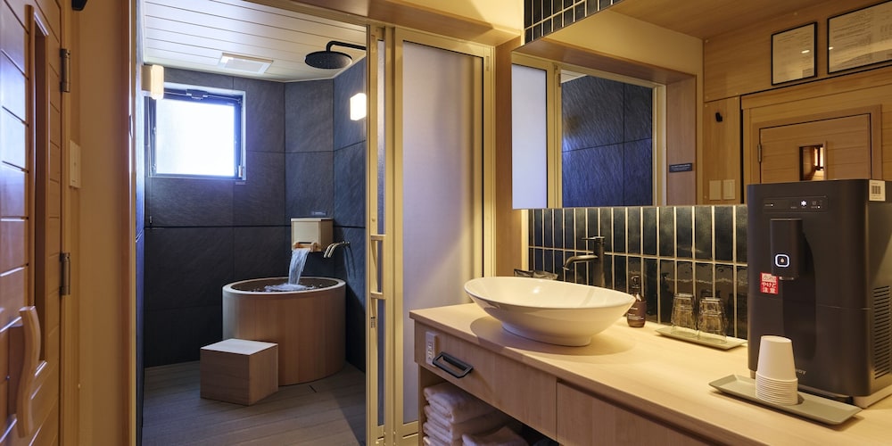 デラックス デュープレックス 禁煙 (B,hotspringbath&sauna,No pets allowed) バスルーム1 | Rakuten STAY VILLA 草津温泉