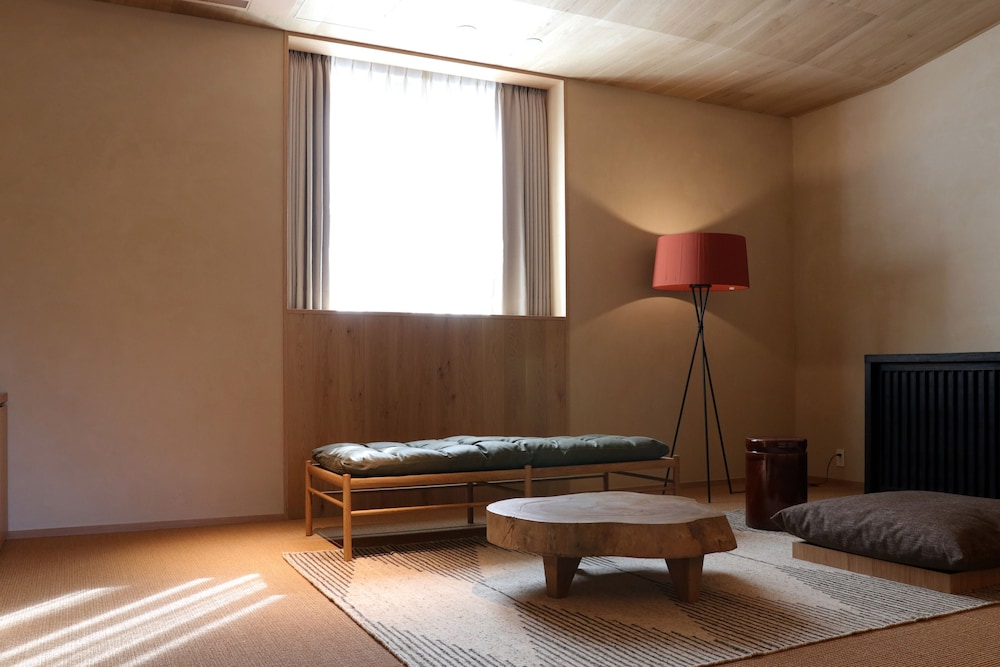 ベーシック ツインルーム 内装6 | HACIENDA KARUIZAWA