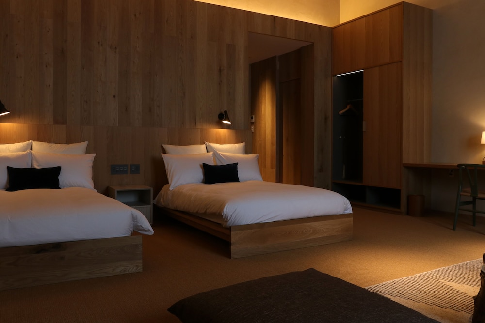 ベーシック ツインルーム 客室2 | HACIENDA KARUIZAWA