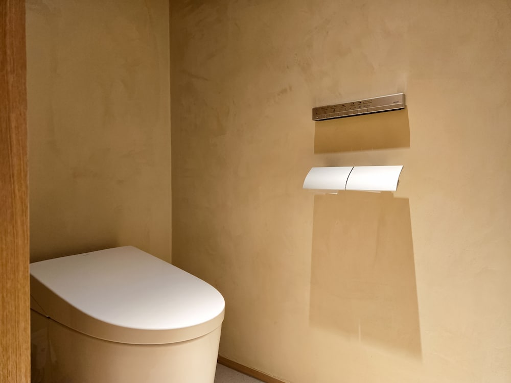 ベーシック ツインルーム バスルーム3 | HACIENDA KARUIZAWA