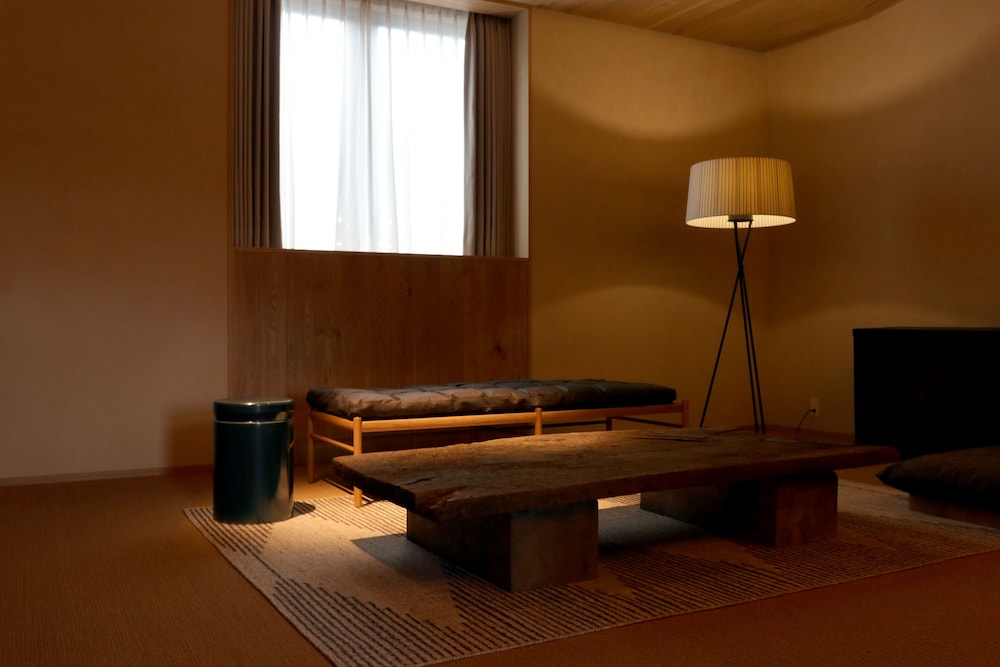 ベーシック ツインルーム 内装3 | HACIENDA KARUIZAWA