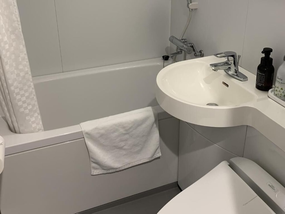 ツインルーム 禁煙 バスルーム0 | クロス・ウェーブフナバシ