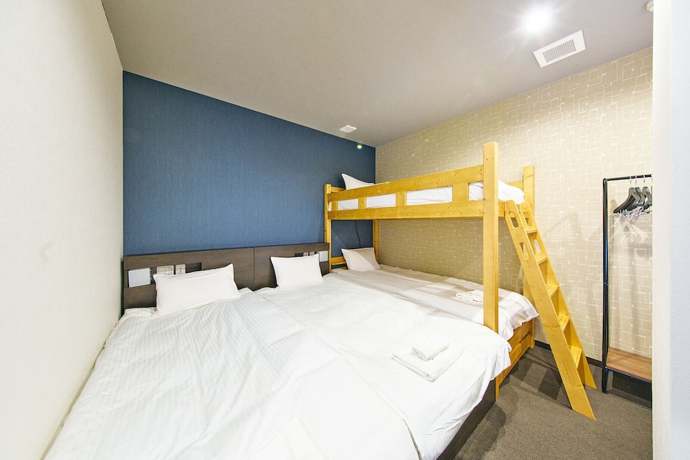 ファミリー 4 人部屋 禁煙 | &AND HOSTEL NAMBA SOUTH
