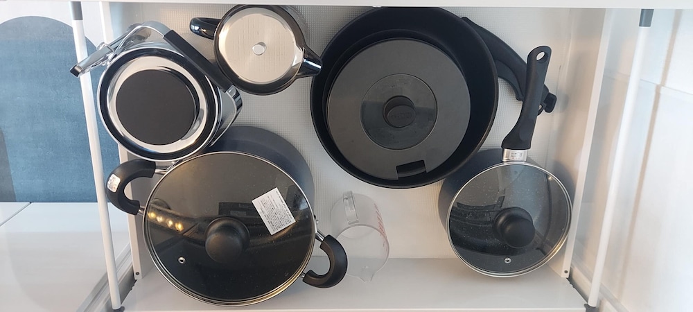 ベーシック ヴィラ 共用キッチン設備0 | ずずめのおやど