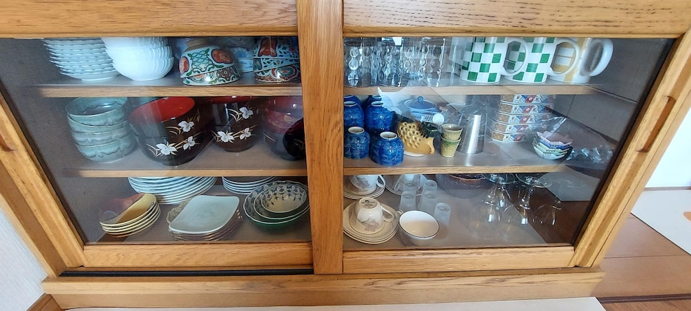 ベーシック ヴィラ 共用キッチン設備4 | ずずめのおやど