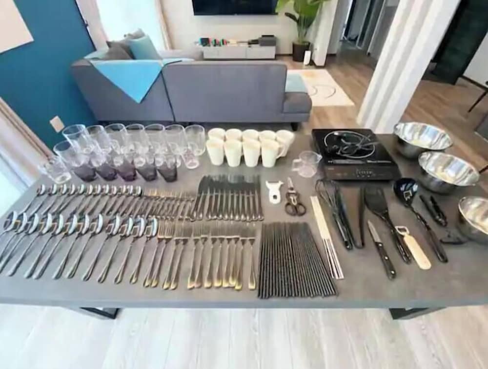 デラックス ヴィラ ガーデンビュー 客室11 | 西伊豆・海沿い庭付き新築ヴィラ｜バレルサウナ源泉掛け流し温泉露天風呂/海まで0秒