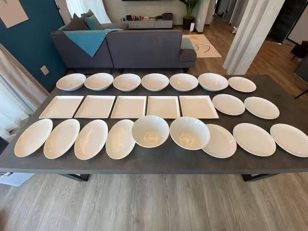 デラックス ヴィラ ガーデンビュー 客室13 | 西伊豆・海沿い庭付き新築ヴィラ｜バレルサウナ源泉掛け流し温泉露天風呂/海まで0秒