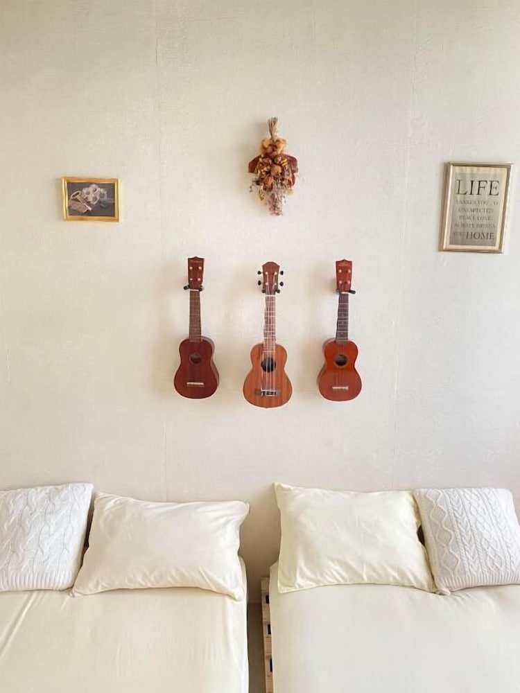 ベーシック ツインルーム シングルベッド 2 台 禁煙 ガーデンビュー | SESOKO BLUE