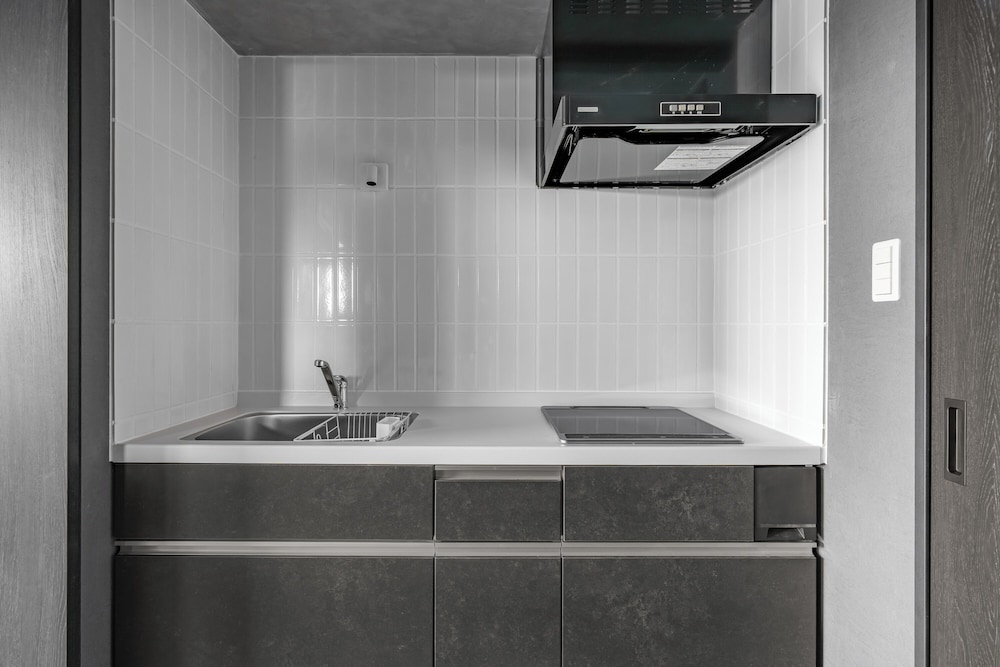 アパートメント 禁煙 (301) 専用キッチン2 | GRAN HILLS