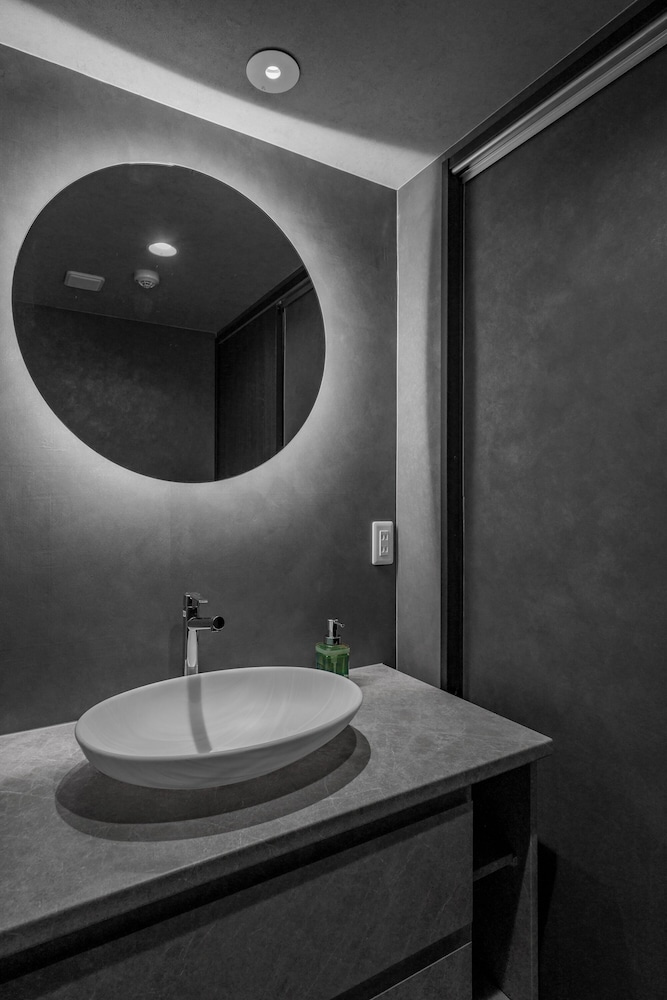 アパートメント 禁煙 (305) バスルーム1 | GRAN HILLS