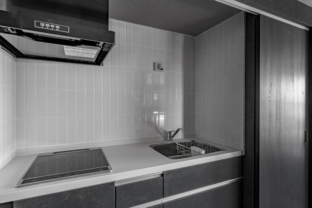 アパートメント 禁煙 (402) 専用キッチン2 | GRAN HILLS