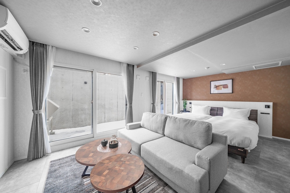 アパートメント 禁煙 (105) リビング エリア5 | GRAN HILLS