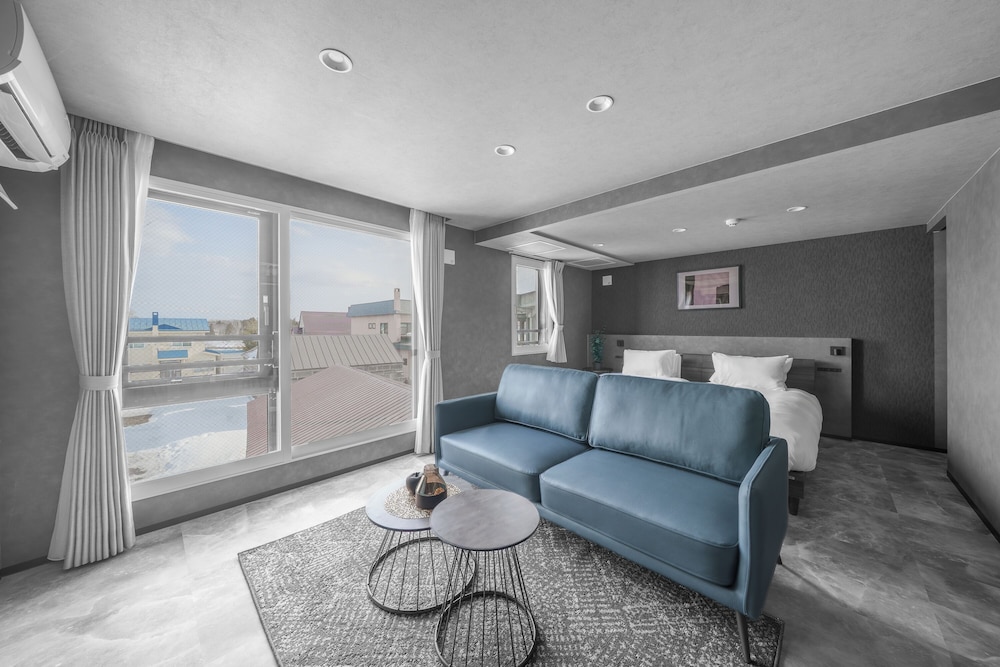 アパートメント 禁煙 (303) リビング エリア4 | GRAN HILLS