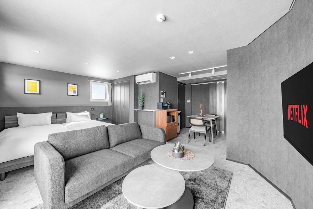 アパートメント 禁煙 (302) リビング エリア5 | GRAN HILLS