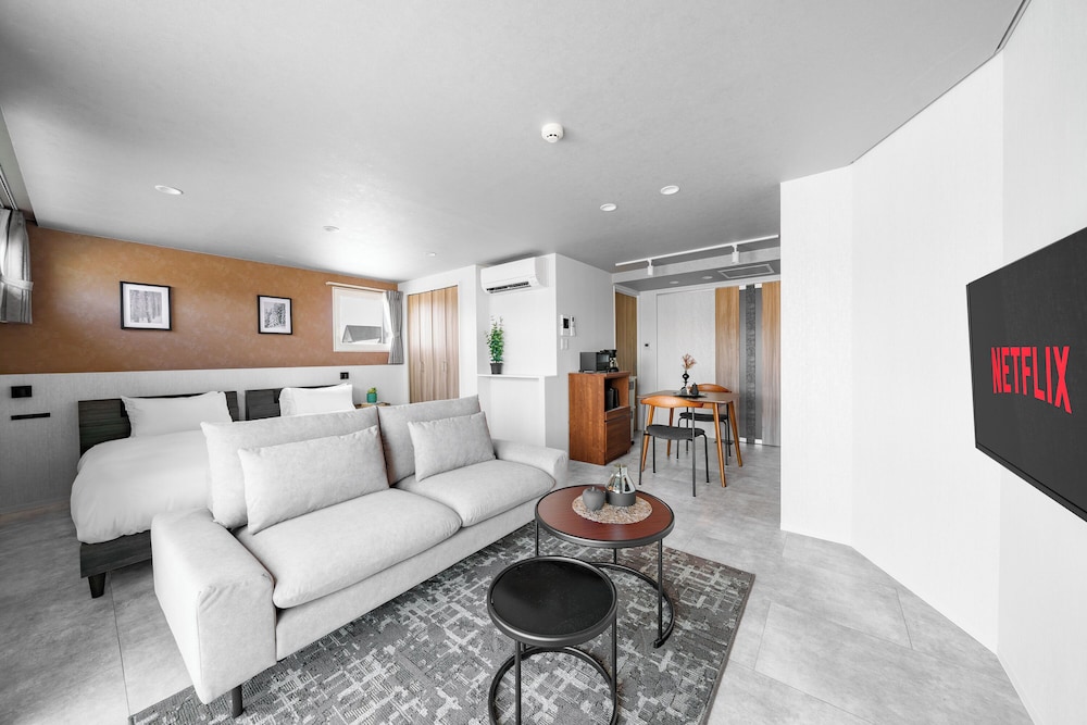 アパートメント 禁煙 (202) リビング エリア3 | GRAN HILLS