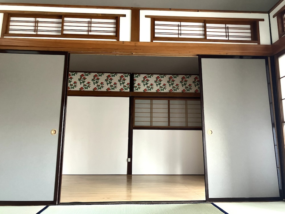 ベーシック ルーム 客室1 | ゲストハウスわたうさぎ