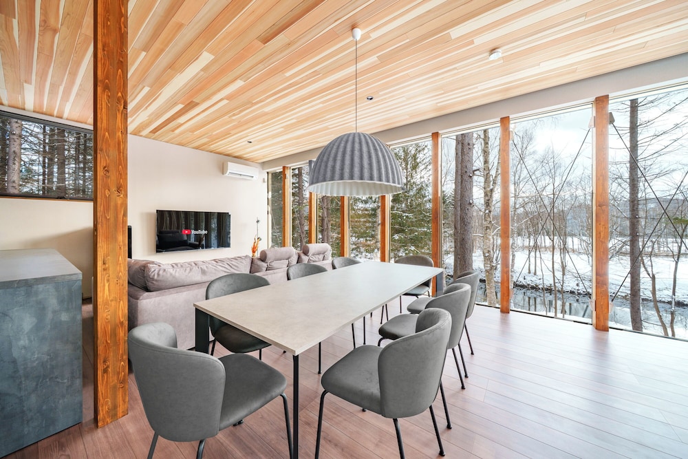 レストラン1 | Noah ルスツ レストラン1 | Noah ルスツ