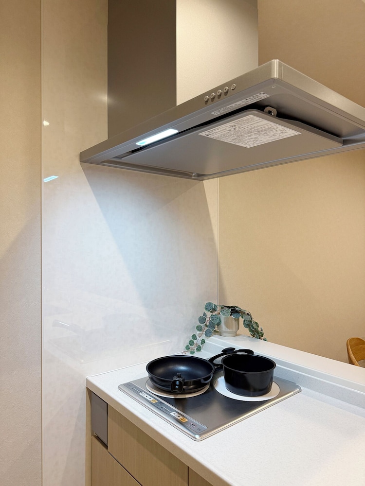 ファミリー アパートメント 専用キッチン1 | THE SAKAI SUITE