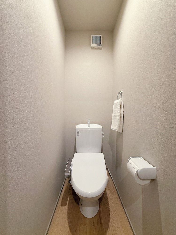 エクスクルーシブ アパートメント バスルーム2 | THE SAKAI SUITE