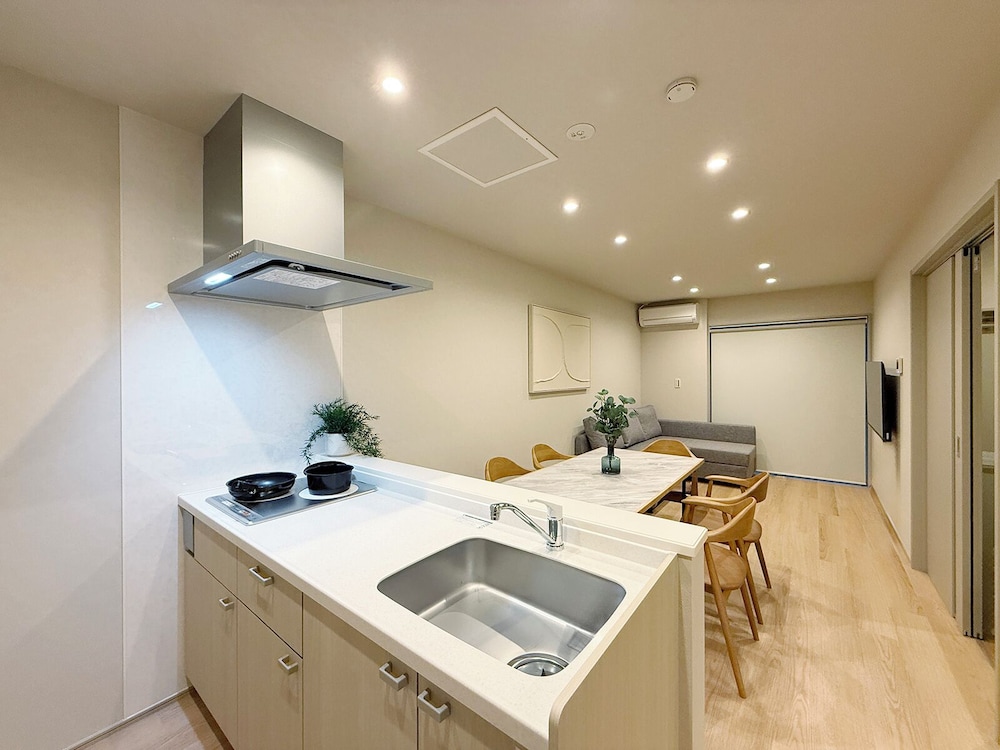 コンフォート アパートメント 専用キッチン0 | THE SAKAI SUITE
