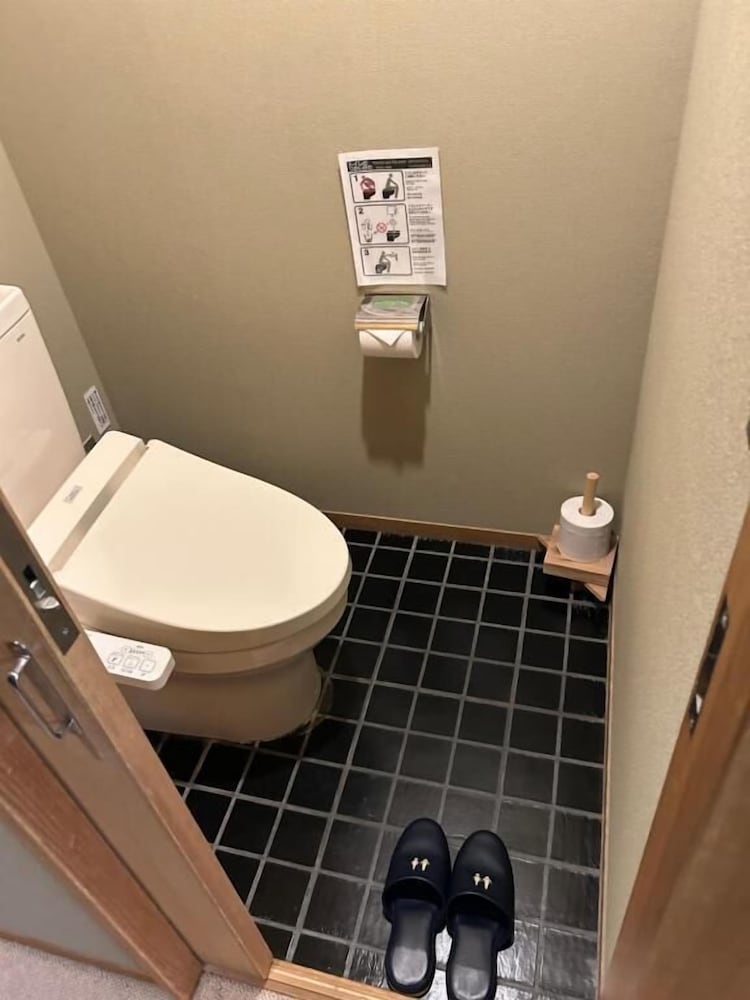 4 人部屋 ガーデンビュー バスルーム1 | Kozuka Hisanoha