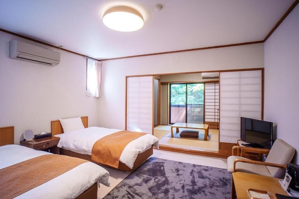 スーペリア ツインルーム ガーデンビュー | Kozuka Hisanoha