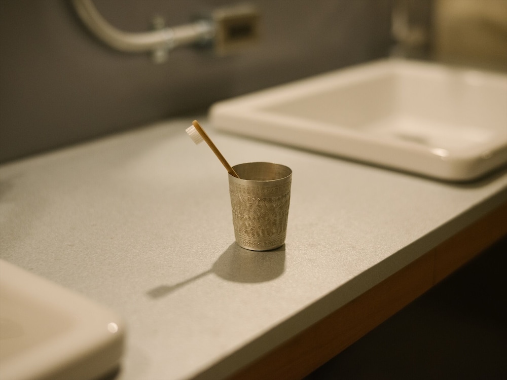 和洋S ベッド (シャワー.トイレなし) 禁煙 客室4 | UNTEN INN