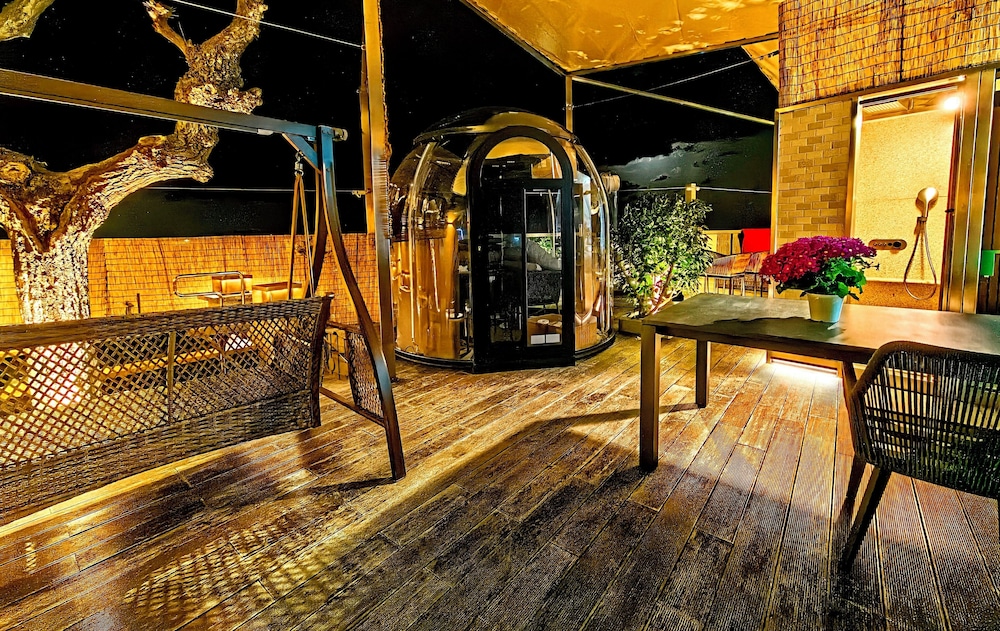 エクスクルーシブ テント クイーンベッド 1 台 シービュー 部屋からの景観0 | 鶴吉川温泉ホテル