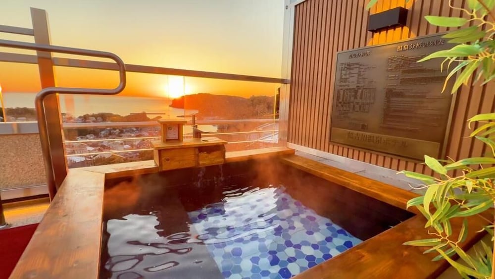 スタンダード スイート シービュー プール0 | 鶴吉川温泉ホテル